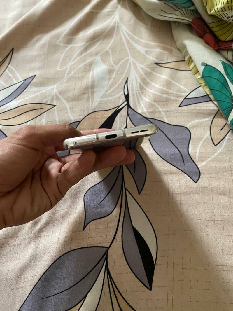 One Plus 8 6