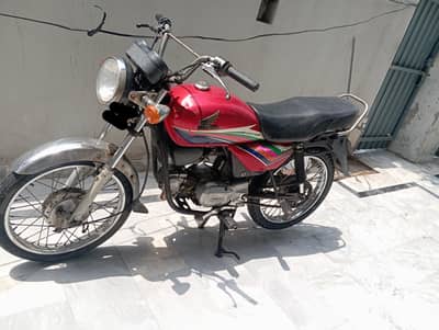 Honda CD 100 for Sale