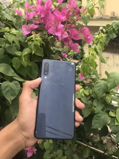 Samsung Mobile A7 sim chl rhe ha all okay 128gb