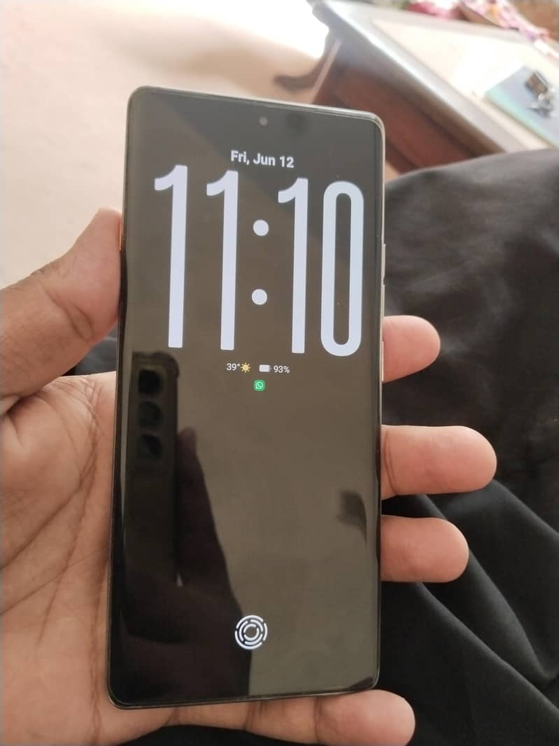 Tecno CAMON 40 Pro 3