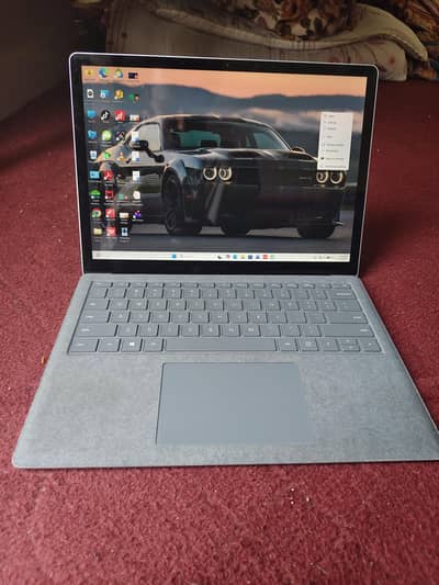 Laptop Microsoft Surface laptop3   i7   10 Generation 16GB ROM 512GB