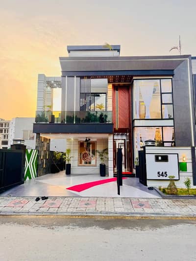 Brand New 10 Marla House for Sale in Southern Block Phase 1 Bahria Orchard Rs. 4.50 Crore