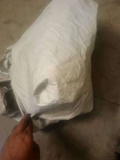 Honda prider 100 foot rest and bayk cover avlibel good condition