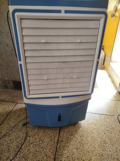 12 vollt air cooler only 3 days use