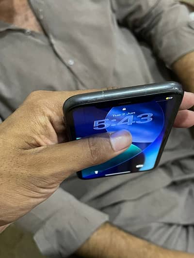 Apple iPhone 11 jv 64 gb 91 helth multan