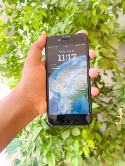 Apple iPhone SE for sale bypass