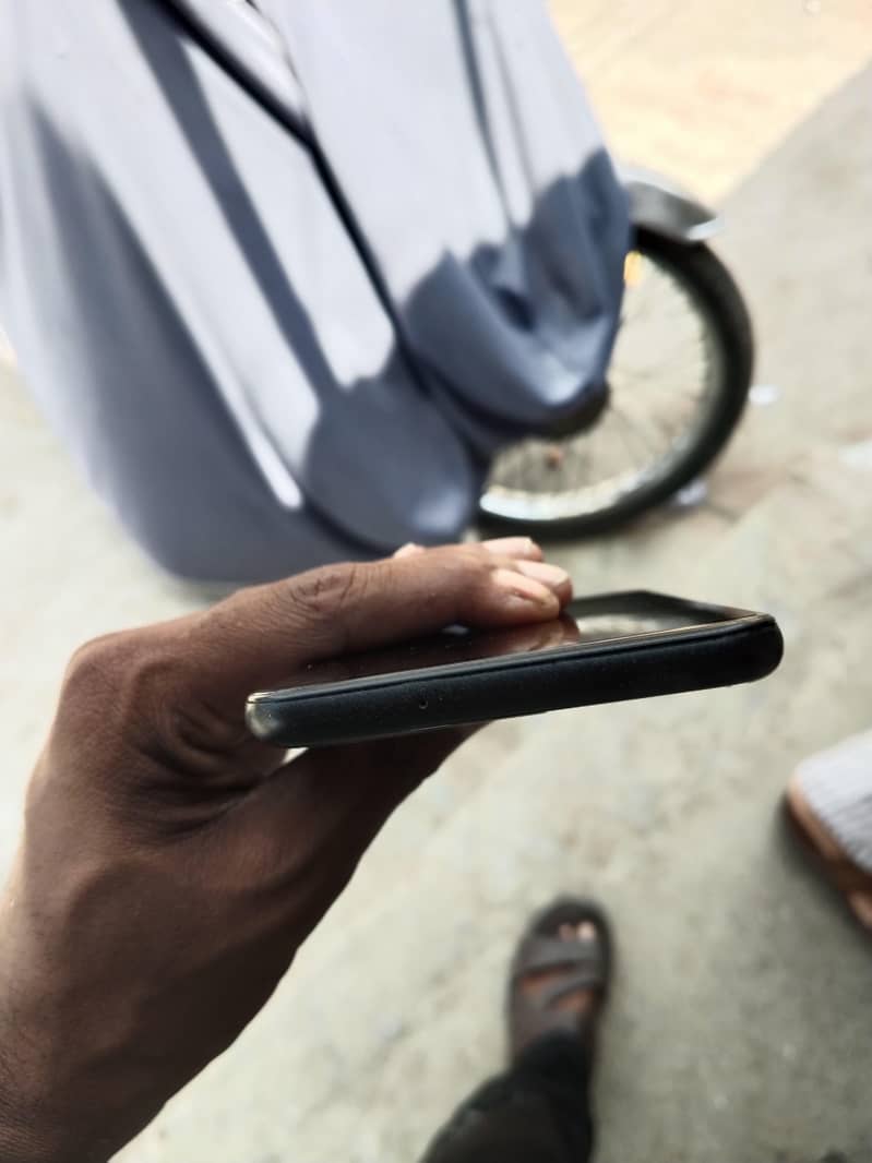 Google Pixel 5 4