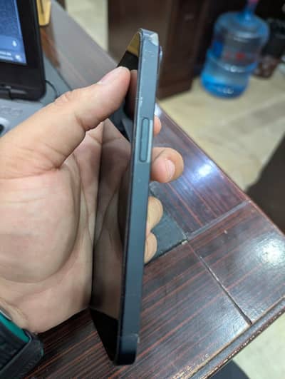 Apple iPhone 14