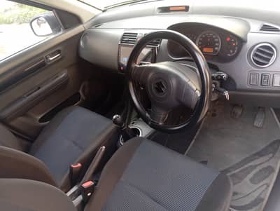 Suzuki Swift DLX 2014