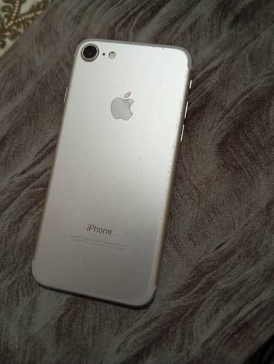Apple iPhone 7