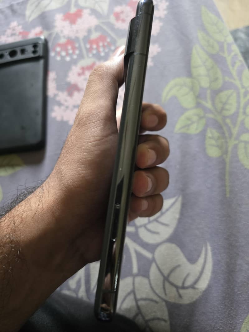 Google Pixel 8 Pro 3