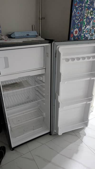 Dawlance fridge brand new