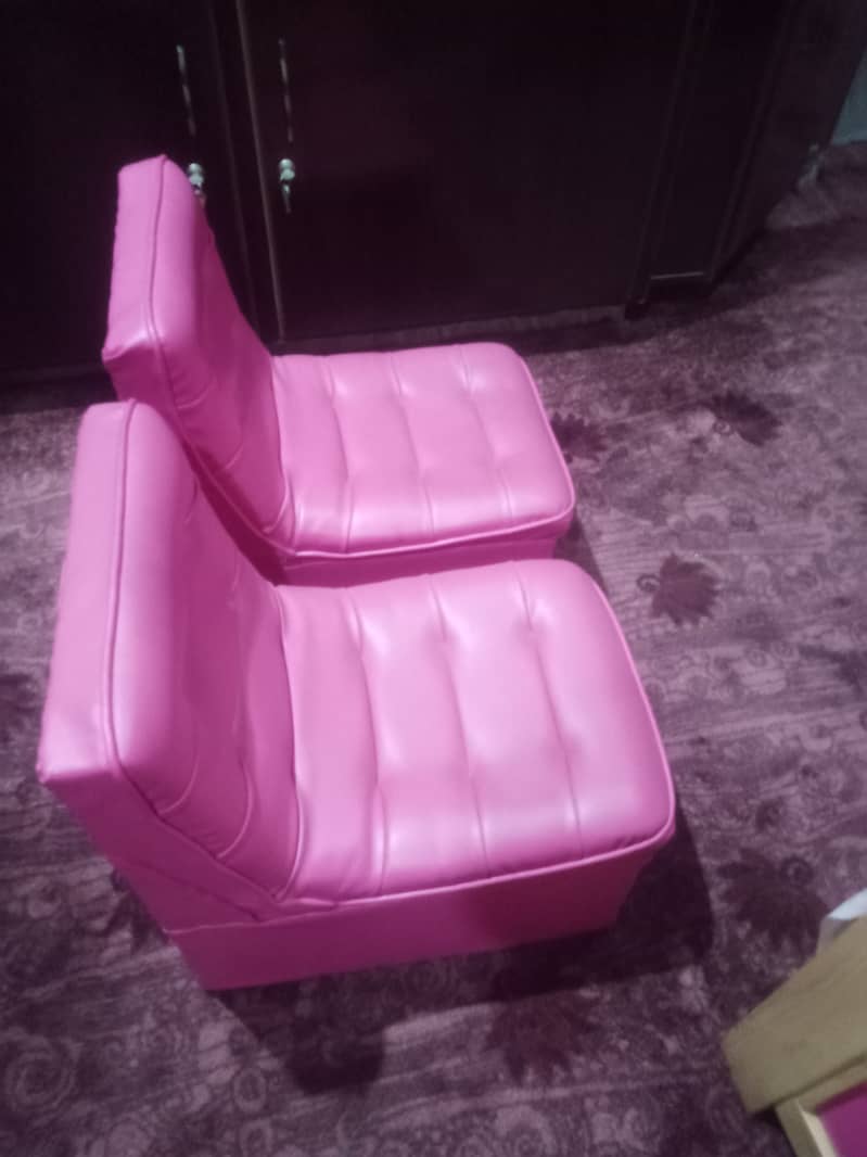 2 sofa 3