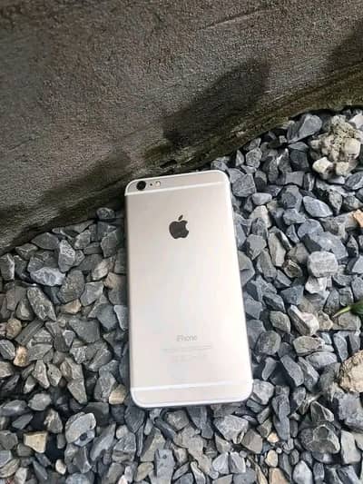 iphone 7 plus 128 GB  (no open no repair) (PTA approved) all ok