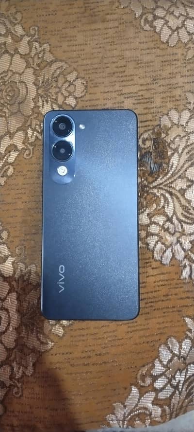 Vivo Y04