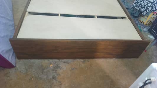 dual bed  with metres