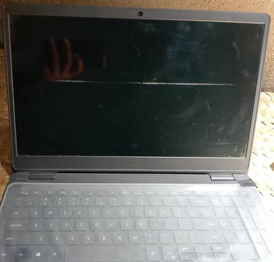 AMD Ryzen 5 Laptop - 8GB RAM / Radeon Vega Graphics / Windows 10 Pro