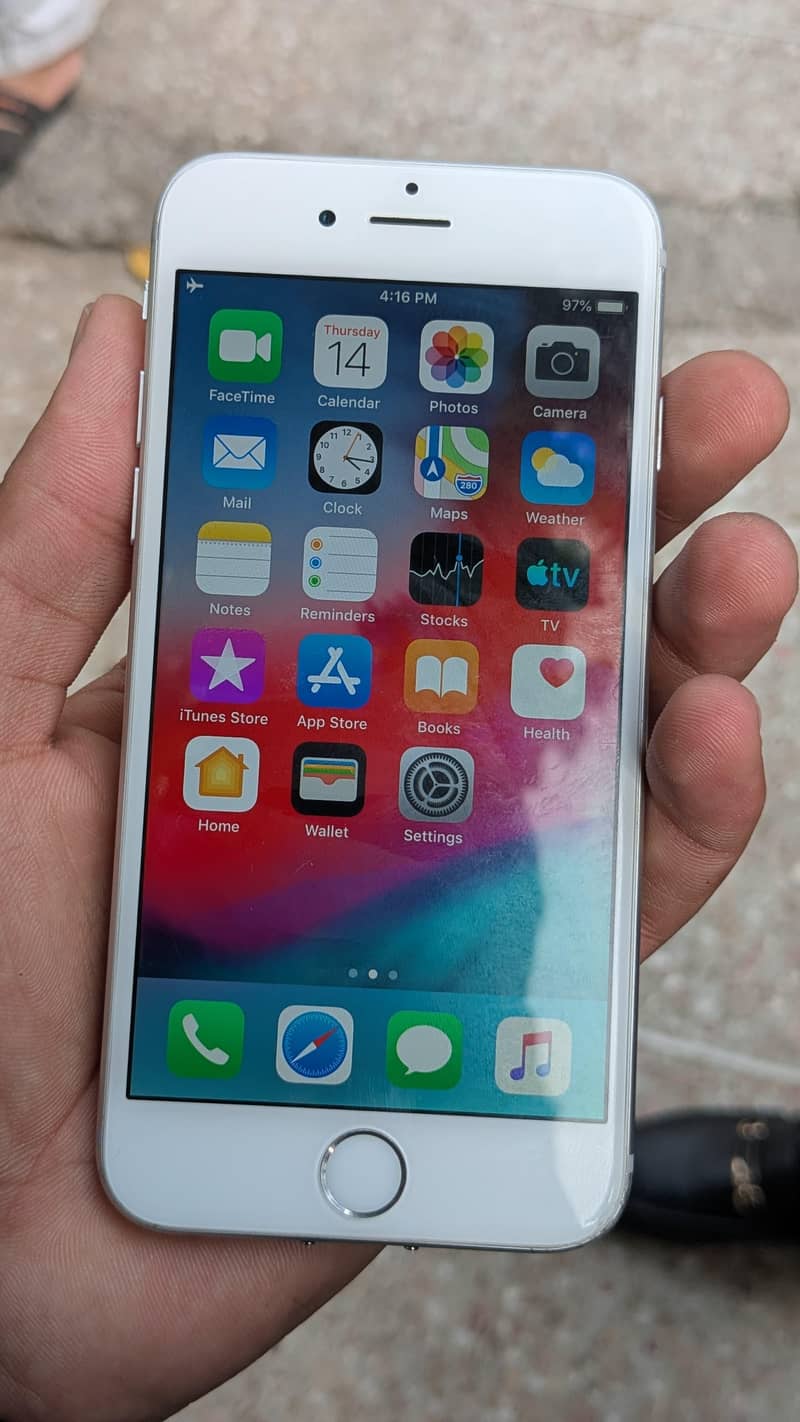 Apple iPhone 6 0