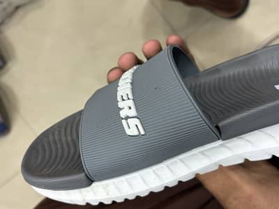 Skechers