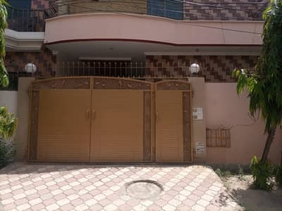 Stunning 5 Marla House In Johar Town Phase 2 - Block J Available