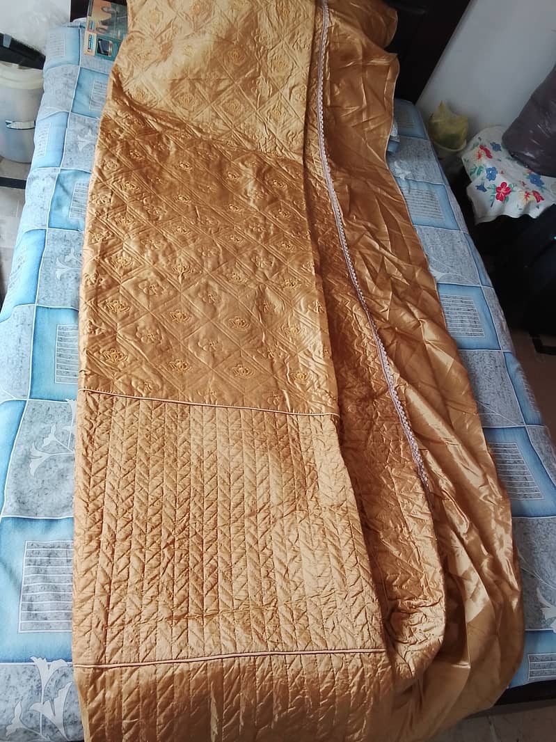 double beth bedsheet 1