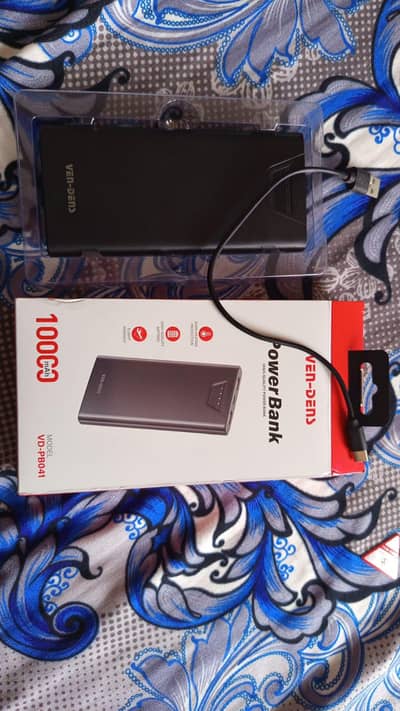 VEN-DENS   High Quality Power Bank  Pwer Bk  HIGH-QUALITY POWER BApoNK