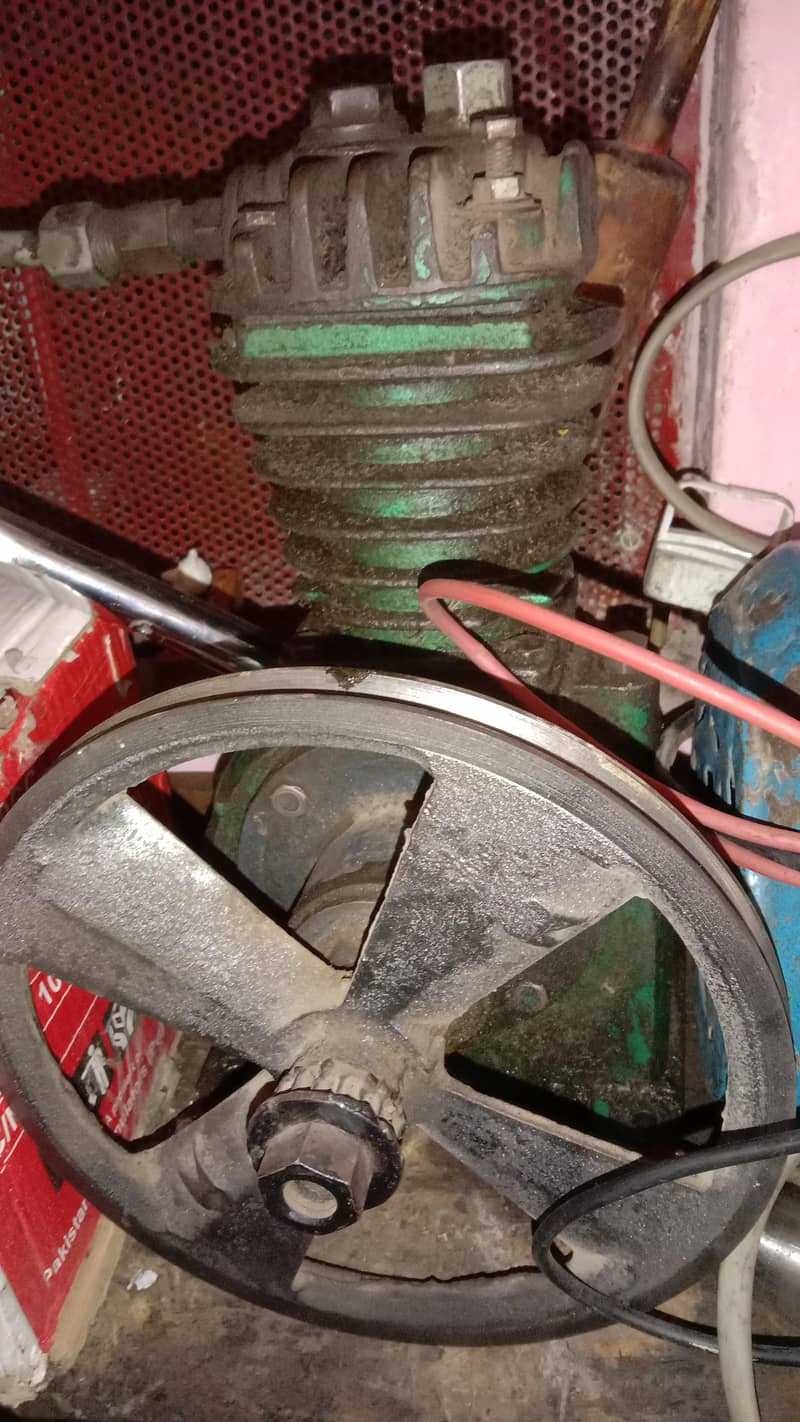 Air  Compressor 2