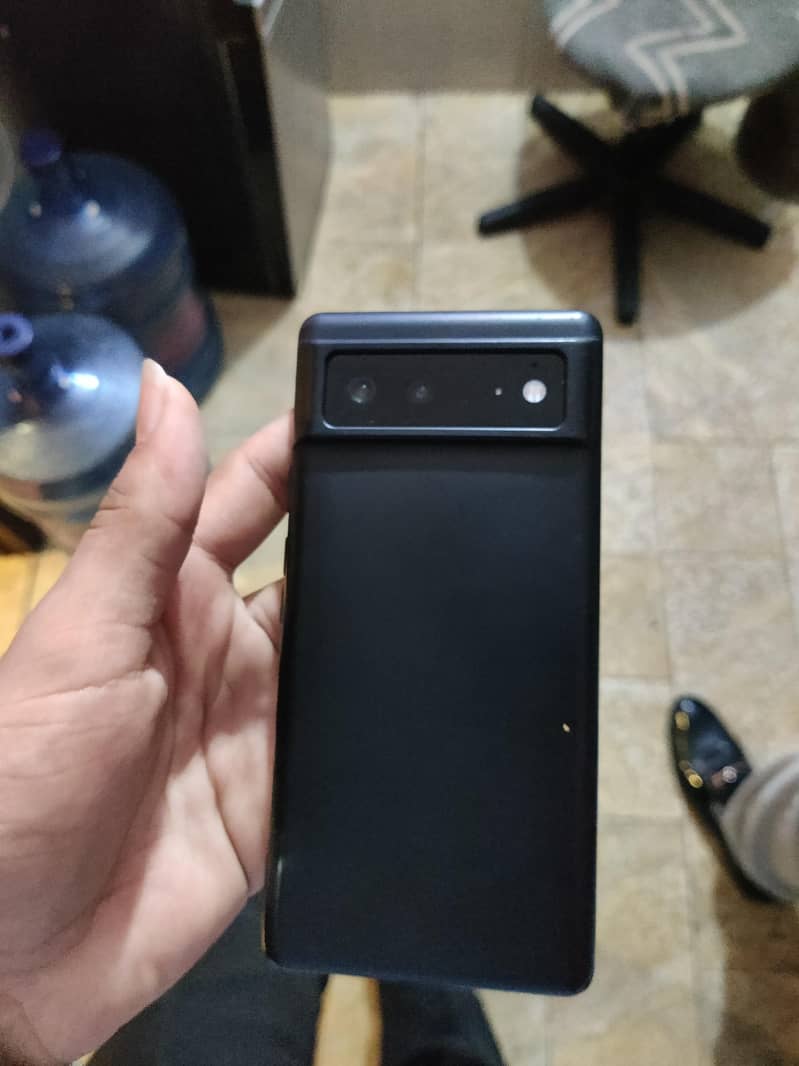 Google Pixel 6a 5