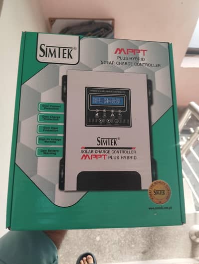 Simtek MPPT Plus Hybrid 85A Fresh New