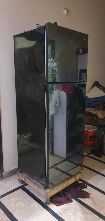 pel refrigerator glass wala