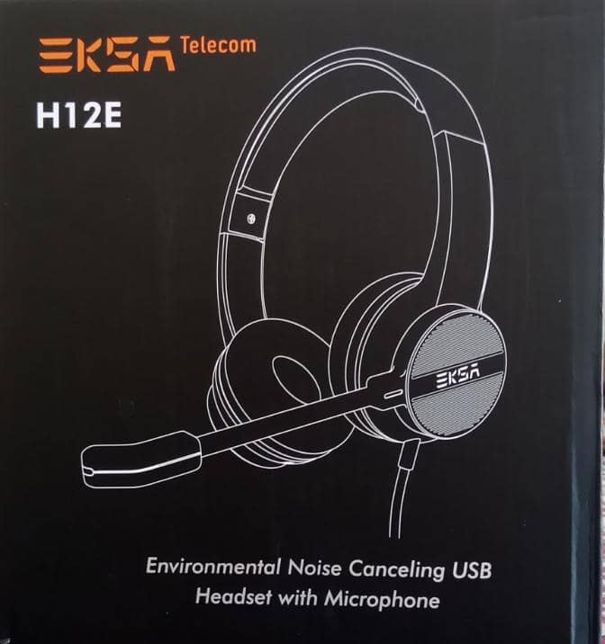 Headset with Microphone 0