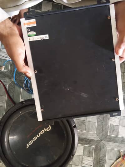 Pioneer M out class sound with base