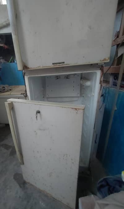 Dawlance Refrigerator