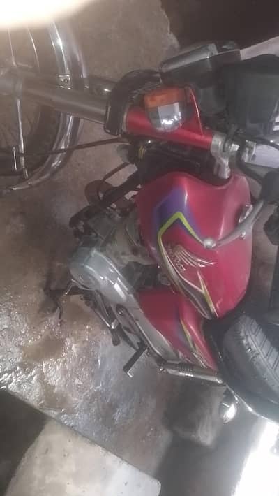 Honda cg 125 2017 model