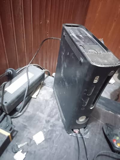 Xbox 360 slim 320 gb hard