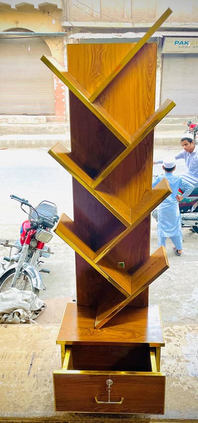 Books rack for office use