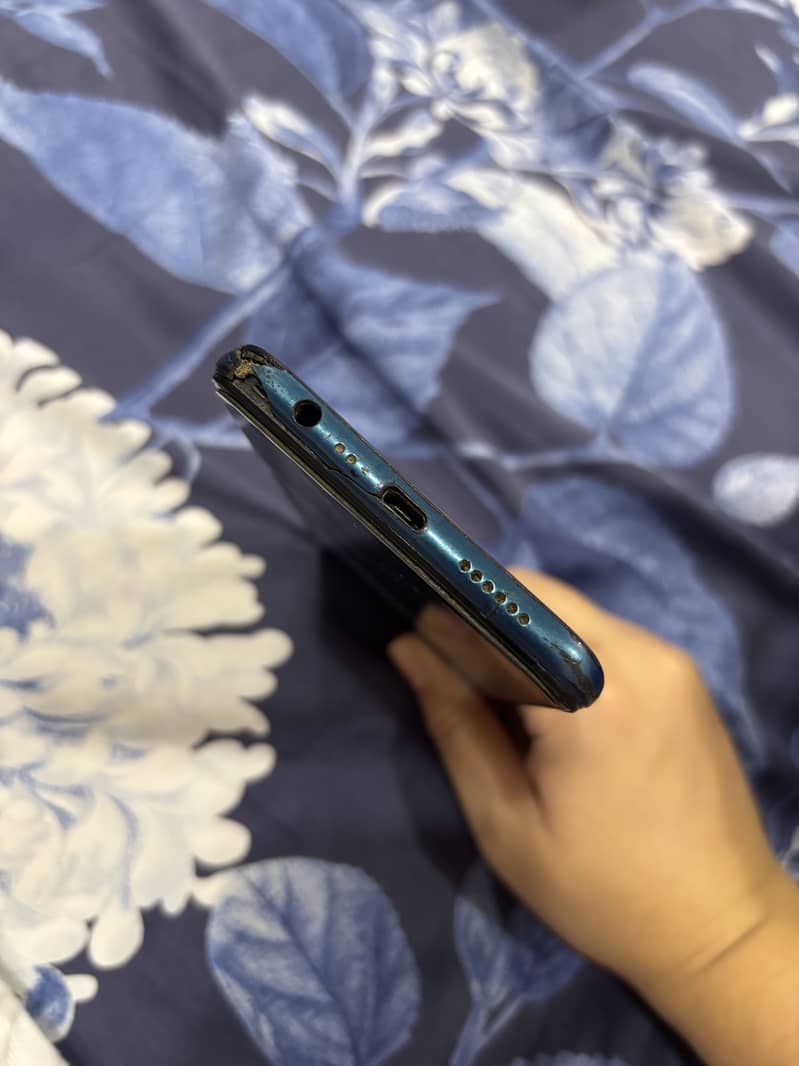 OPPO A7 7
