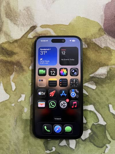 Apple iPhone 15