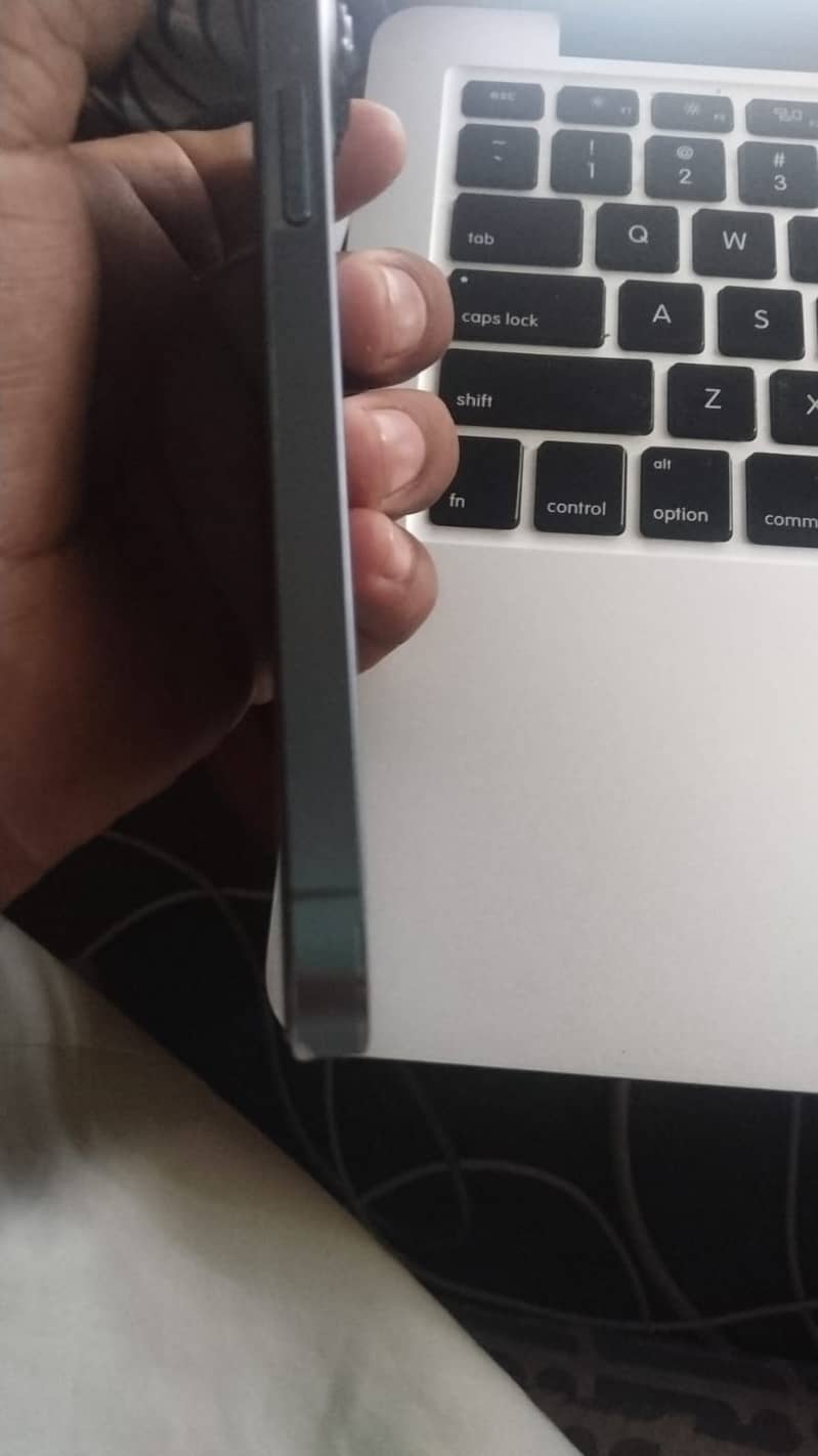 Apple iPhone 13pro 3