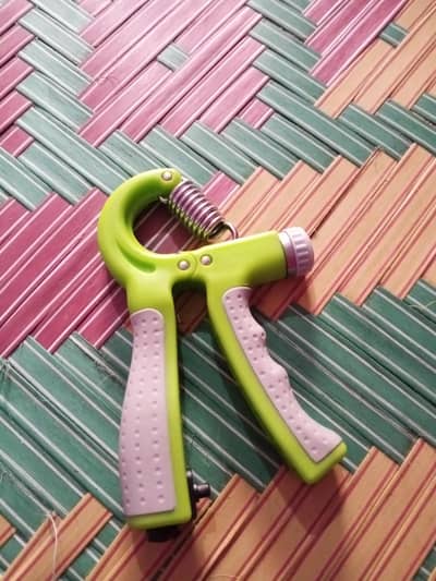 hand grippers