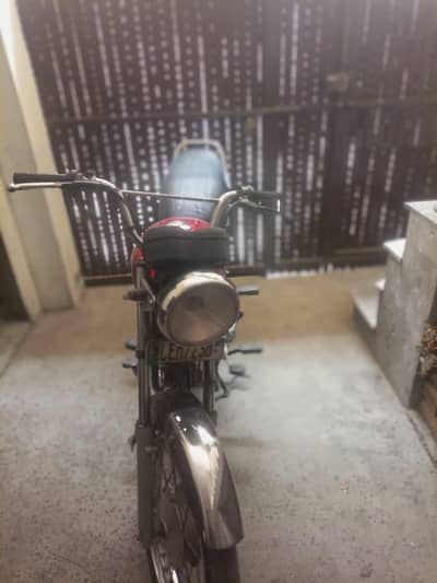 Honda CD 100 2011 one hand used bike