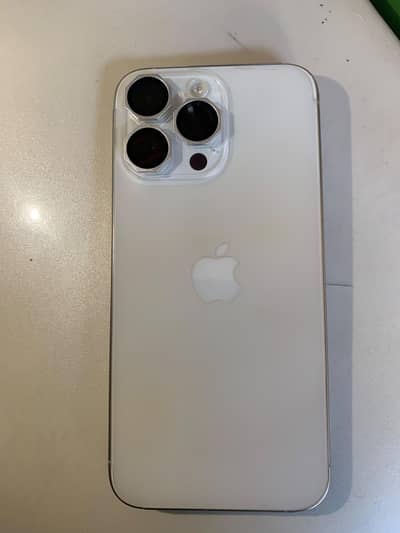 iPhone 15 Pro Max jv