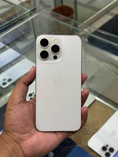 Apple iPhone 15 Pro Max