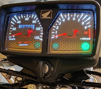 Honda 125 gold edition