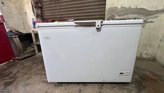 Haier Inverter Deep Freezer 405 Litre HDF 2050-I