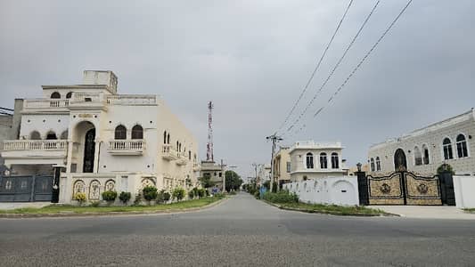 2 Kanal Premium LDA Approved Plots Between Block B & Pine Avenue Hub All Utilities Available Luxury Plot in the Heart of Khayaban-e-Amin