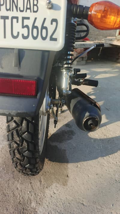 Suzuki 110$