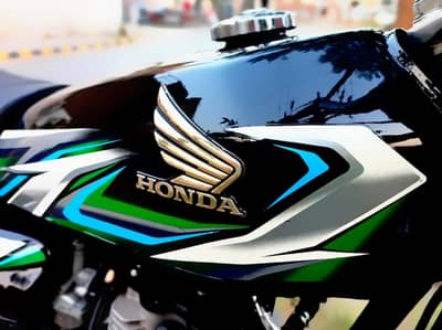 Honda CG 125 2023 Model Black Bolt To Bolt Geniune Gift For Lover