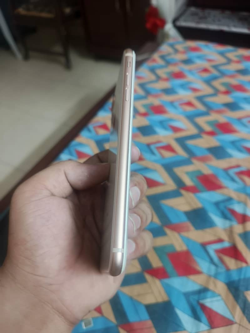 iphone 8 plus 5