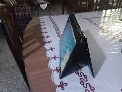 Lenovo X1 Yoga Core i7 6th gen extra slim, Touch with stylus.